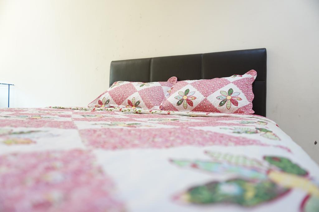 Warisan Indah Homestay Klia 1 Melayu Sahaja Сепанг Экстерьер фото